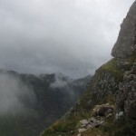 Dinnertime Buttress and a narrow ledge traverse on Aonach Dubh, Glen Coe – September  |  ã‚°ãƒ¬ãƒ³ãƒ»ã‚³ãƒ¼ã®ã‚ã‚‹ç‹­ã„ãƒ¬ãƒƒã‚¸
