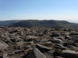 Beinn Mheadhoin and its cairns