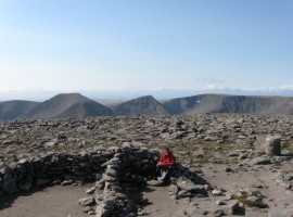Ben Macdui summit with engraved stone dial and shelter