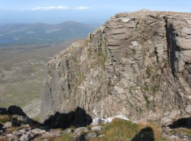 The cliffs of Cairn Lochan