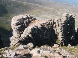 Rocks by Cairn Lochan