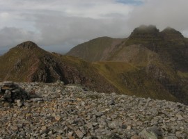 Looking along the ridge from Sail Liath