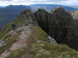 The Am Fasarinen pinnacles