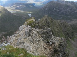 The crumbling north ridge of Mullach an Rathain